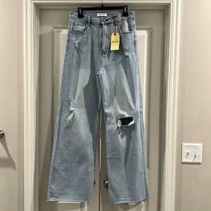 NWT Vibrant Jeans